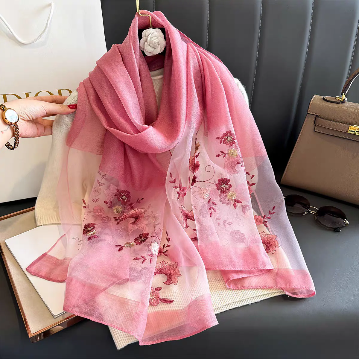 Scarfs & Shawls